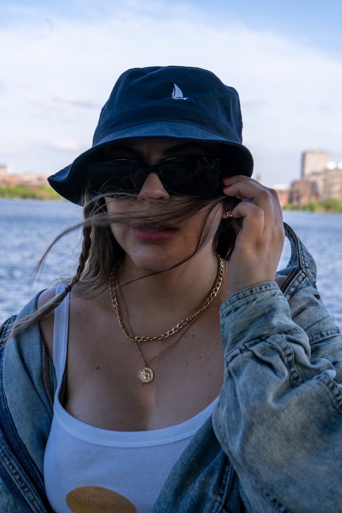 Classic Sailer Bucket Hat in Black, product photo (2)